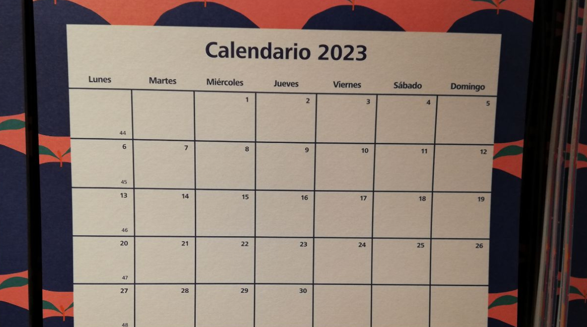 Calendario con los puentes del año 2023 en la ciudad de Zaragoza. 